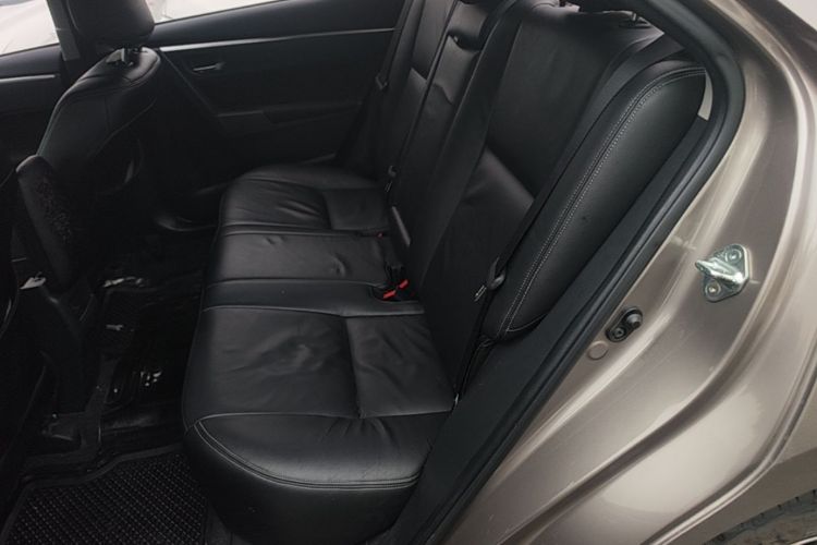 Toyota Corolla 2019 #17 Toyota Corolla 2019 car image #17