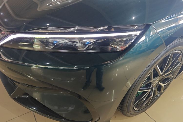 BYD Han 2022 immagine di auto #23