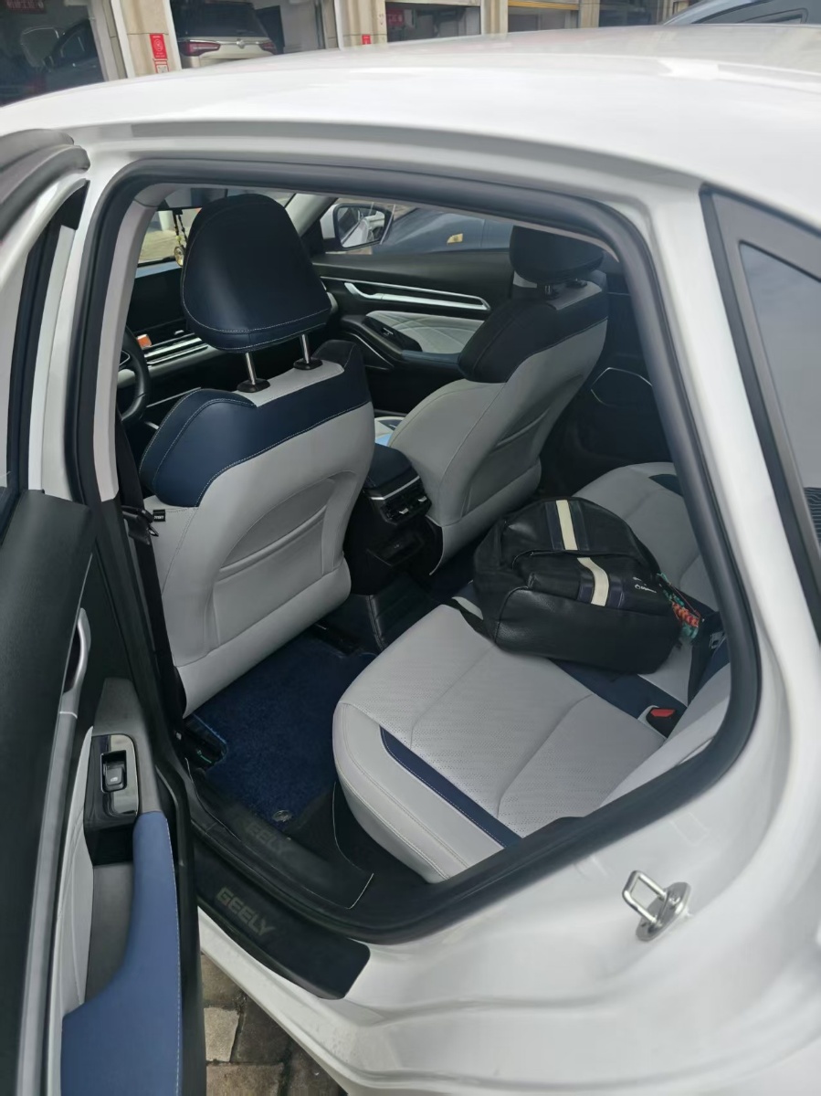 GEELY Emgrand 2022 car image #8