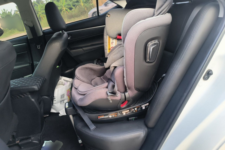 Toyota Corolla 2019 #10 Toyota Corolla 2019 car image #10