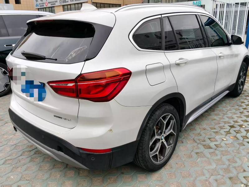 BMW X1 2019 #5 BMW X1 2019 صورة سيارة #5