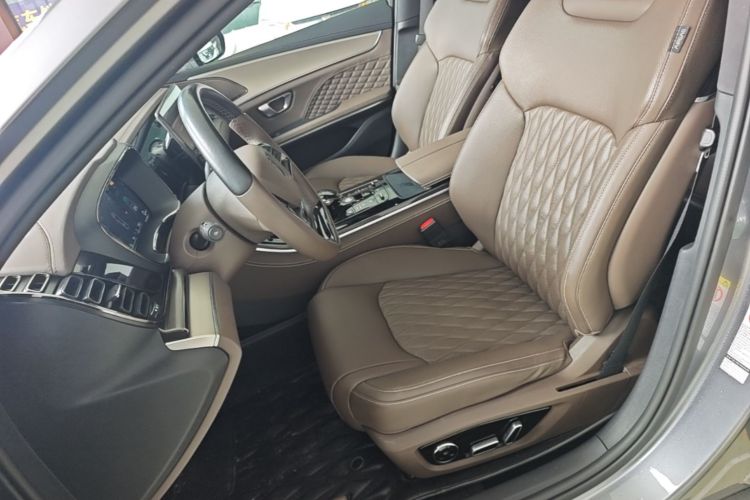 BYD Han 2022 car image #15
