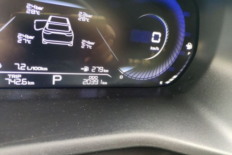 GEELY Emgrand 2022 #8 GEELY Emgrand 2022 car image #8