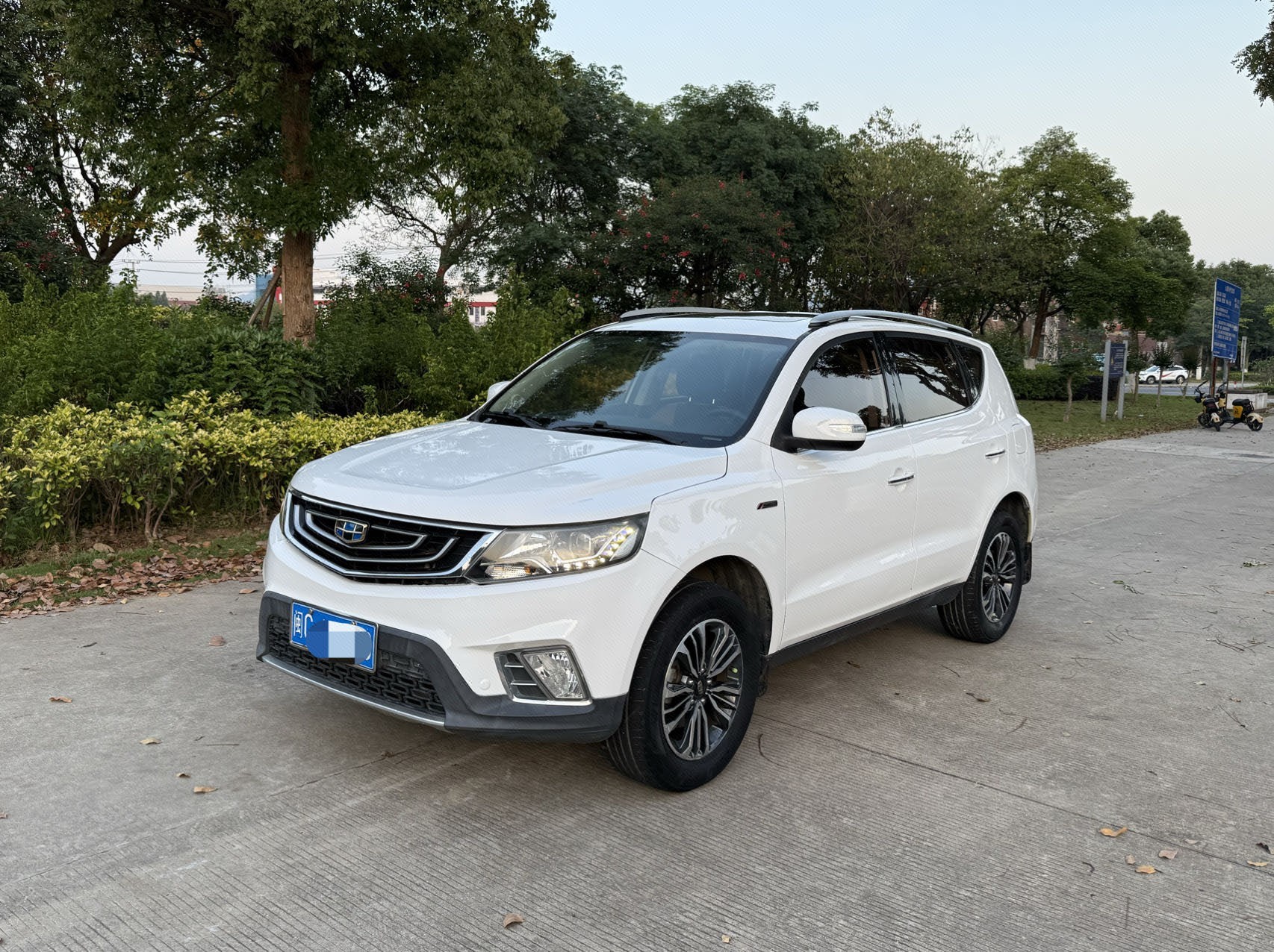 GEELY Vision X6 2017 GEELY Vision X6 2017 car image