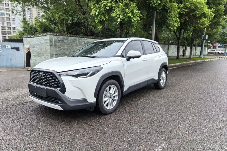 Toyota Corolla Cross 2023 car image #2