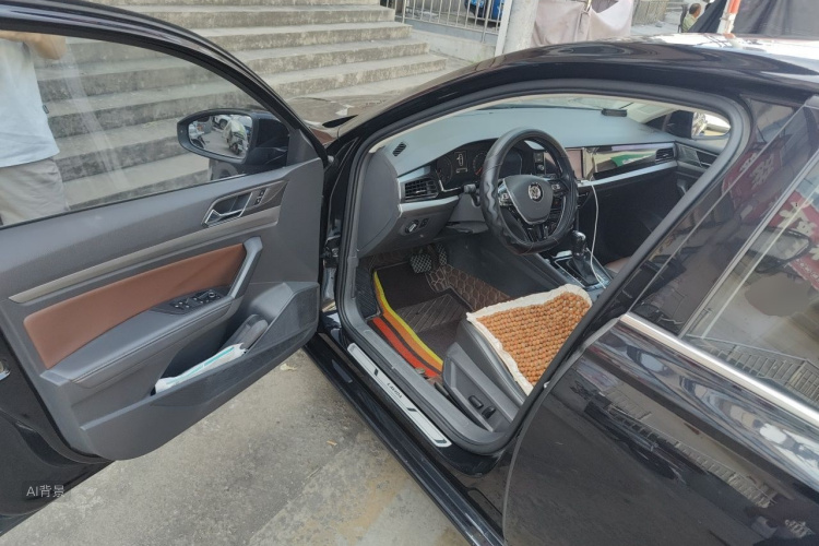 Volkswagen Lavida 2018 car image #18