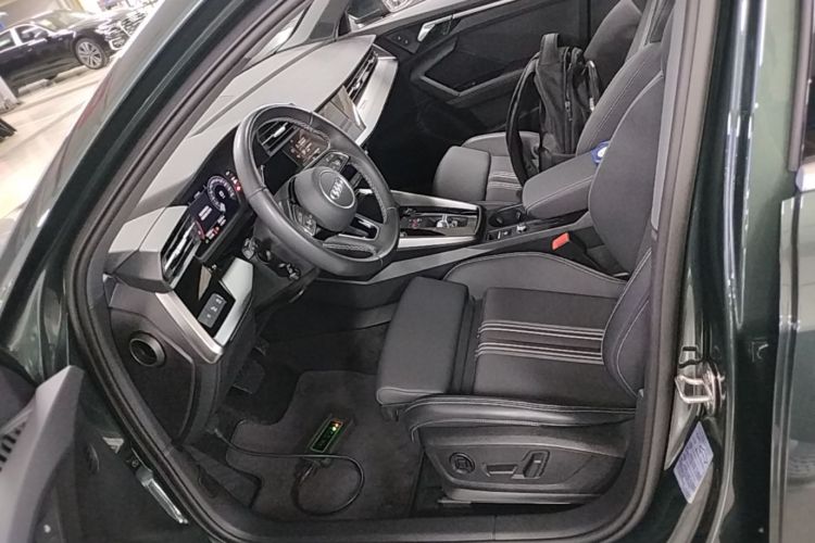 Audi A3 2024 car image #17