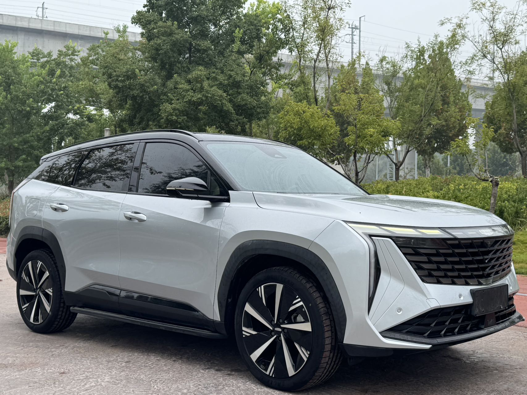 GEELY Boyue L 2022 car image #3