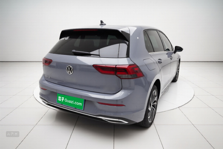 Volkswagen Golf 2022 imagen de coche #7