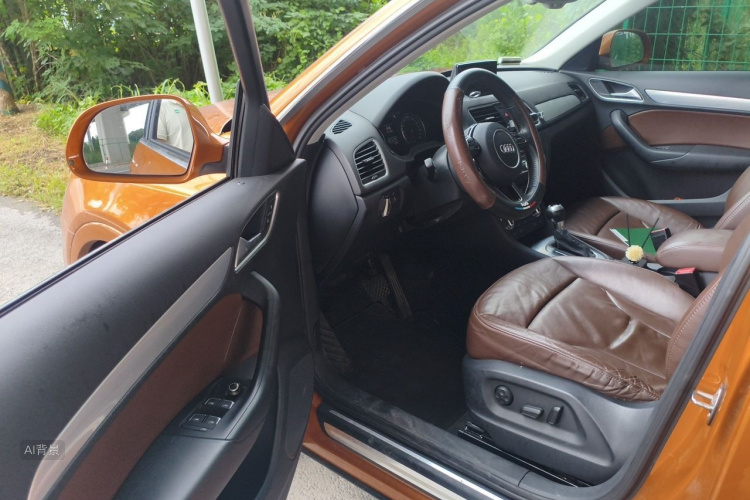 Audi Q3 2015 #18 Audi Q3 2015 car image #18