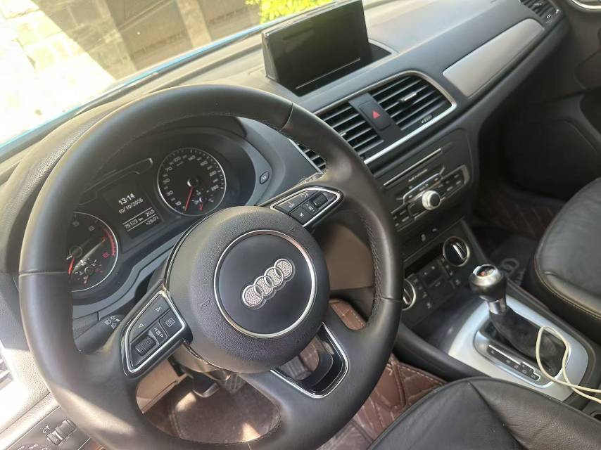 Audi Q3 2017 صورة سيارة #4