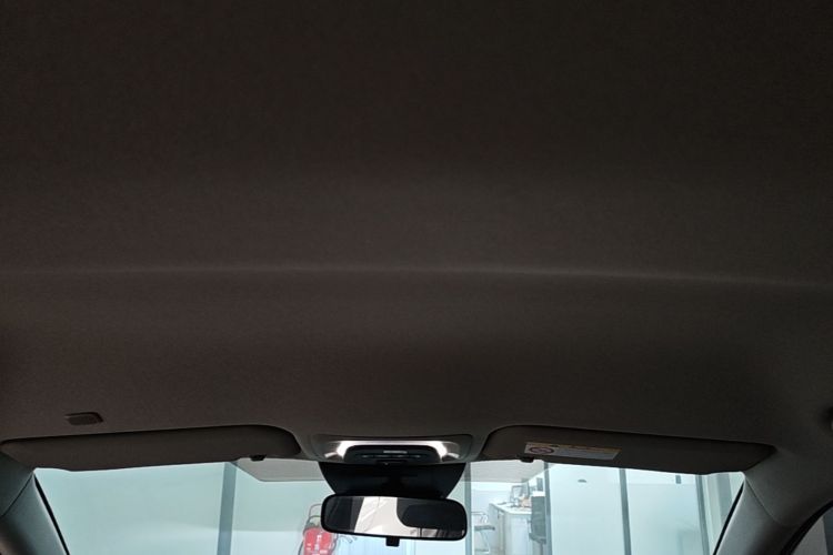 Toyota Corolla Cross 2024 immagine di auto #18