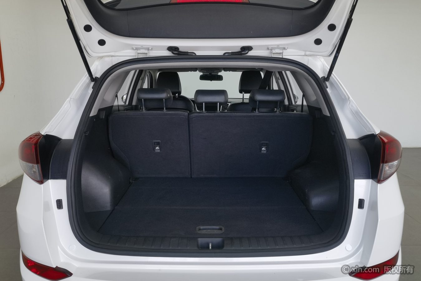 Hyundai Tucson 2017 car image #17