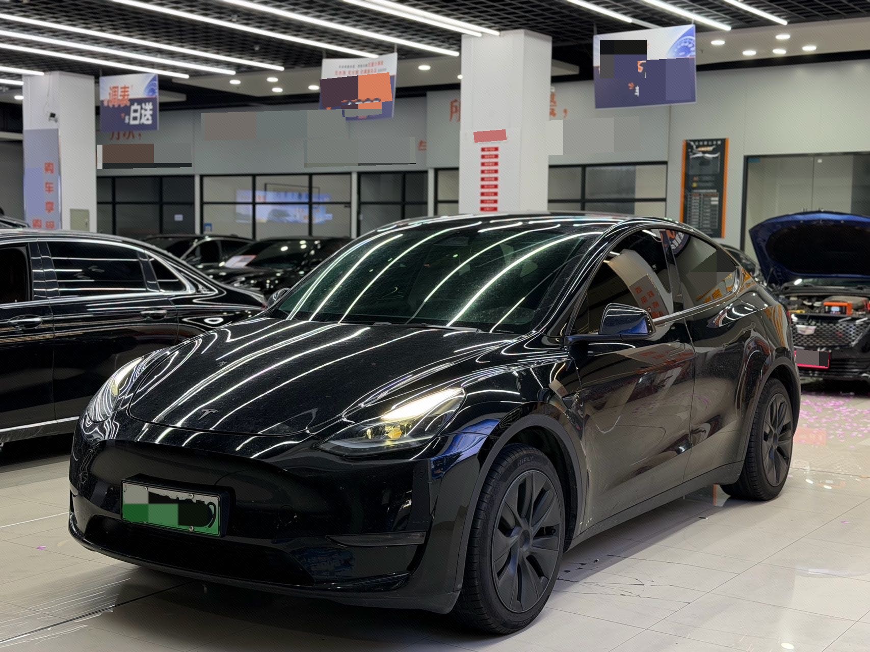 Tesla Model Y 2024 Tesla Model Y 2024 car image
