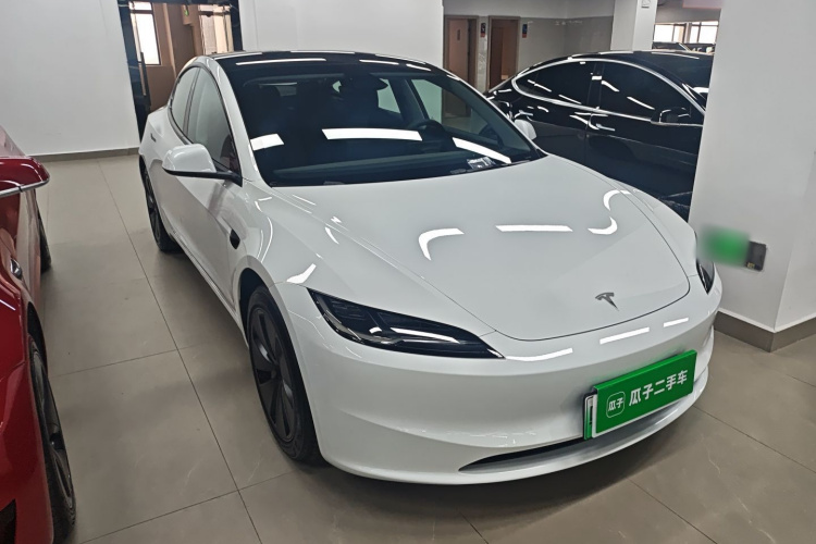 Tesla Model 3 2025 #4 Tesla Model 3 2025 car image #4