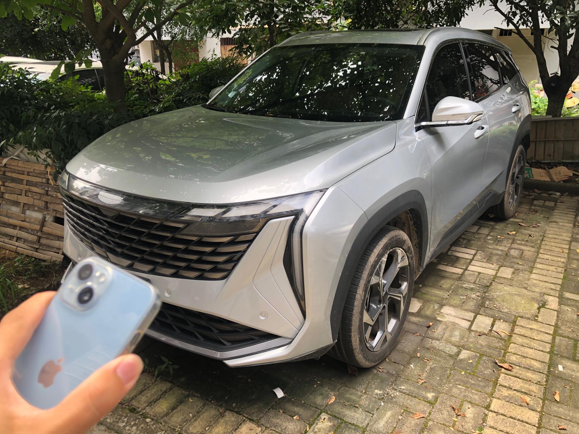 GEELY Boyue L 2023 car image 