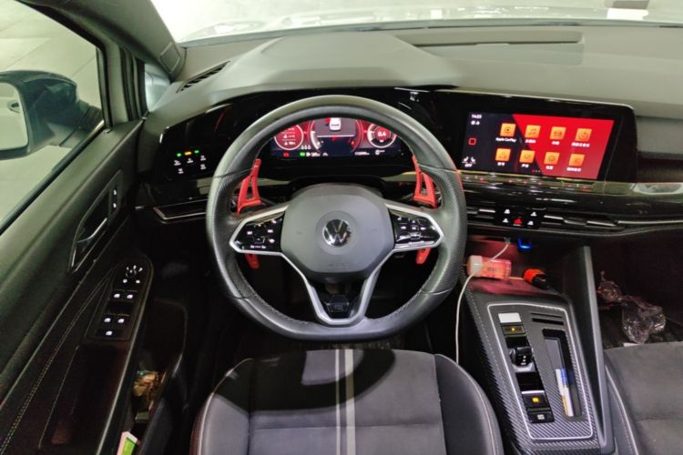 Volkswagen Golf 2022 car image #11
