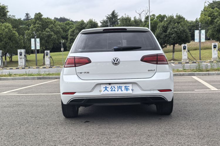 Volkswagen Golf 2018 #6 Volkswagen Golf 2018 car image #6