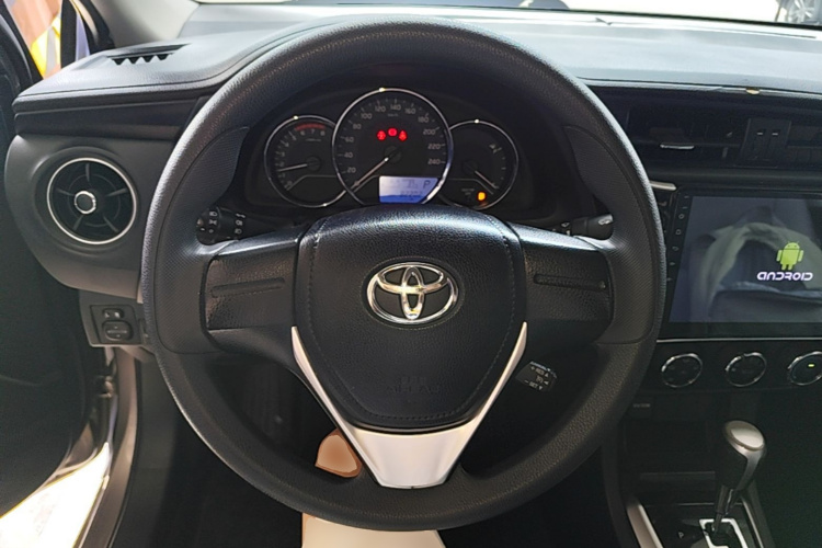 Toyota Corolla 2019 car image #11