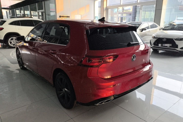 Volkswagen Golf 2022 imagen de coche #5