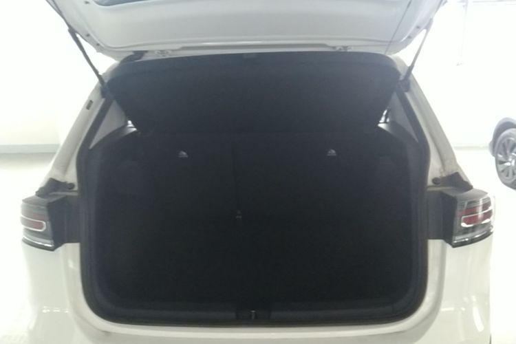 Volkswagen Tharu 2025 #19 Volkswagen Tharu 2025 imagen de coche #19