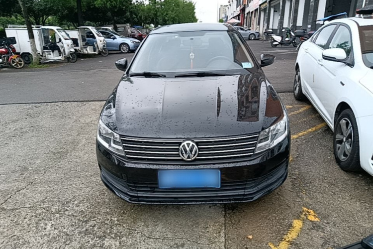 Volkswagen Lavida 2017 car image #3
