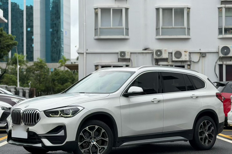 BMW X1 2020 #2 BMW X1 2020 car image #2