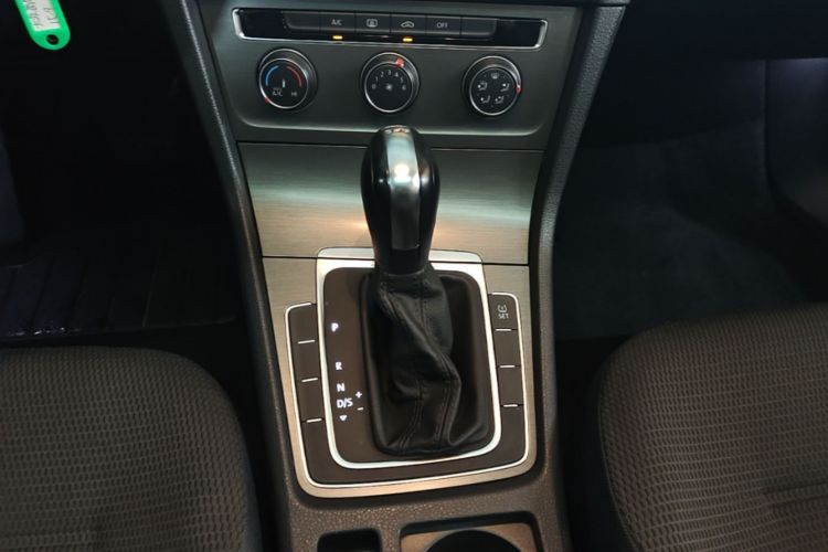 Volkswagen Golf 2015 #14 Volkswagen Golf 2015 car image #14