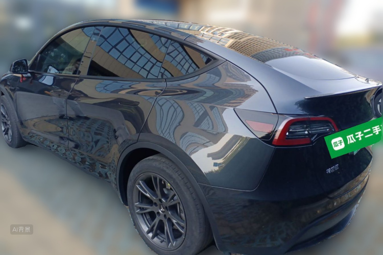 Tesla Model Y 2024 car image #5