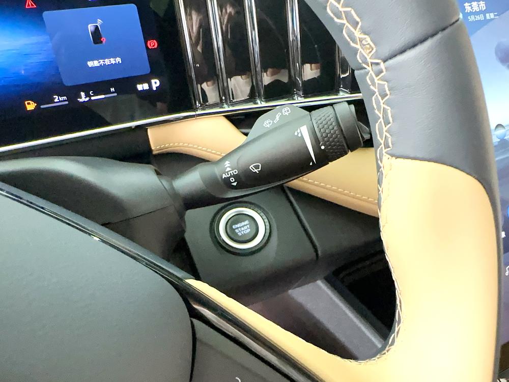 GEELY Boyue L 2023 car image #22