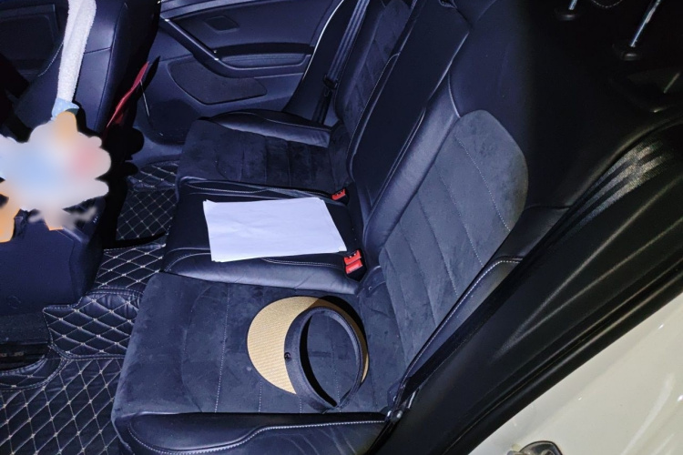 Volkswagen Golf 2018 car image #14
