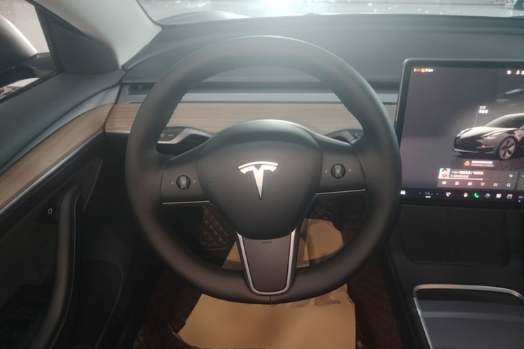 Tesla Model 3 2023 #11 Tesla Model 3 2023 immagine di auto #11