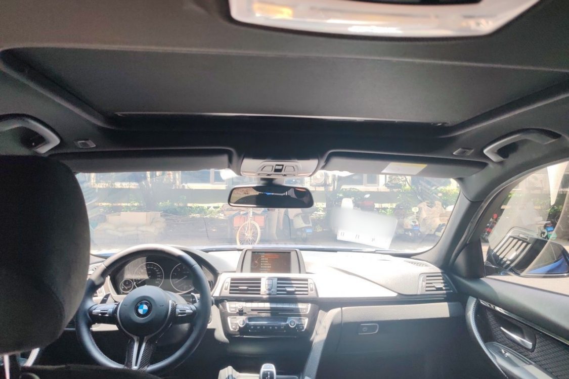 BMW 3 Series 2017 #22 BMW 3 Series 2017 car image #22
