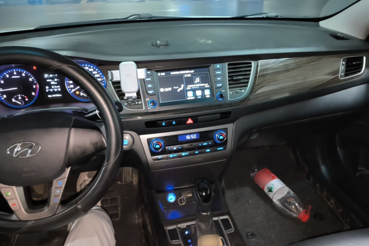 Hyundai Mistra 2016 #10 Hyundai Mistra 2016 car image #10