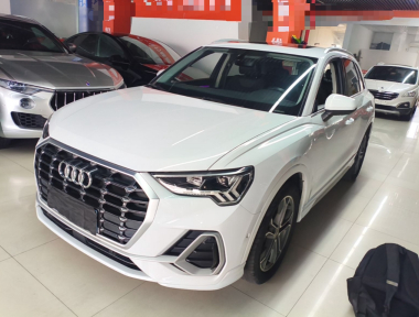 Audi Q3 2022 car image 