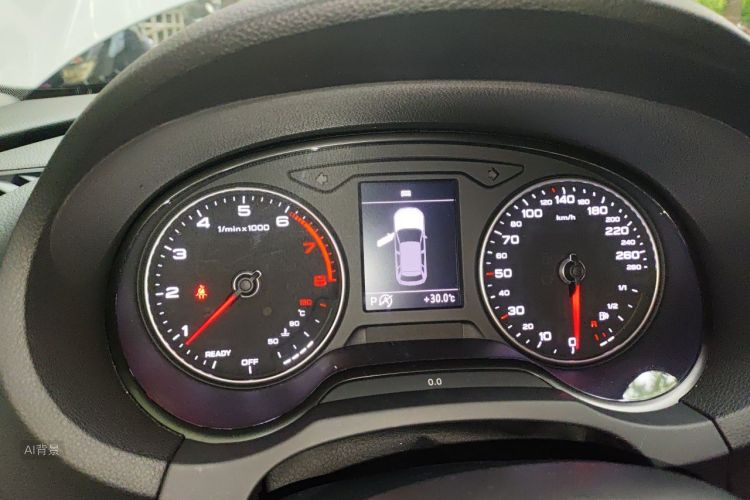 Audi A3 2017 car image #13