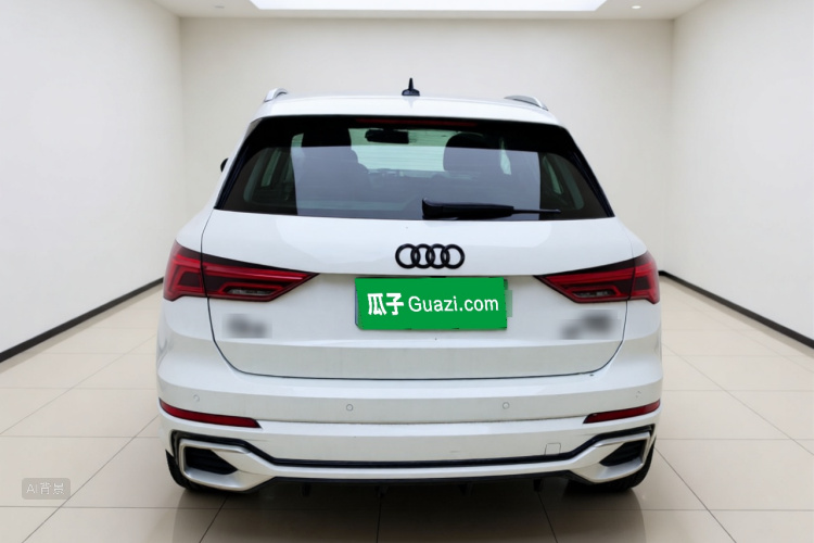 Audi Q3 2024 car image #6