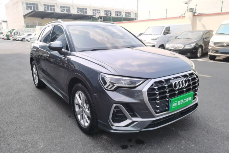 Audi Q3 2020 #4 Audi Q3 2020 car image #4