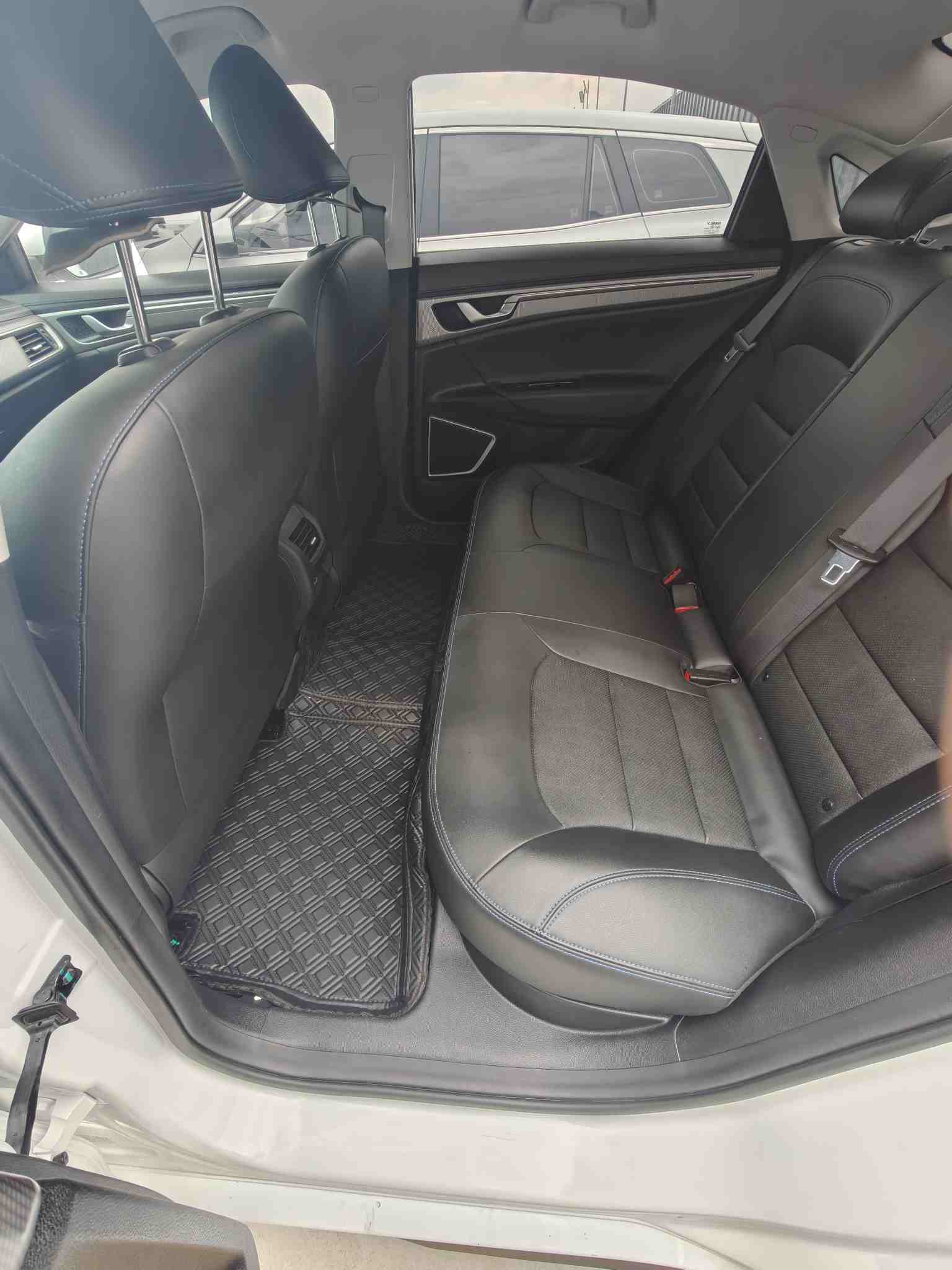 2024 #7 2024 immagine di auto #7