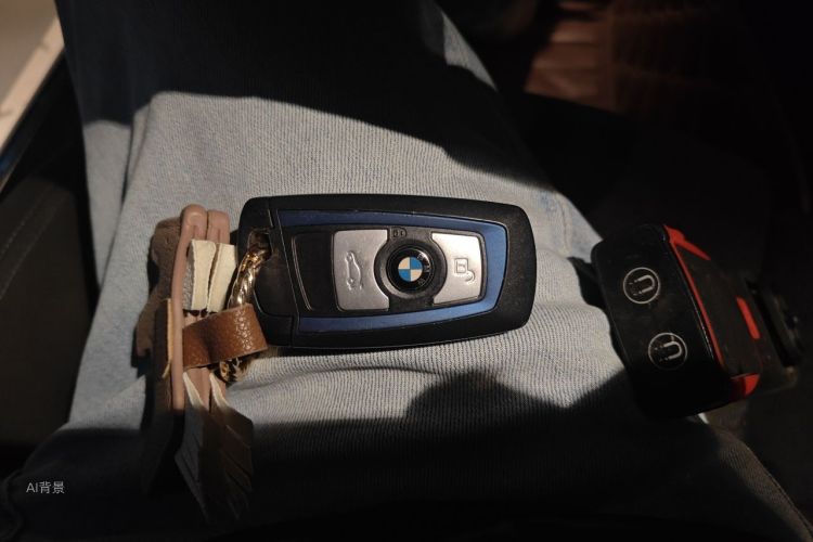 BMW 3 Series 2018 #10 BMW 3 Series 2018 car image #10