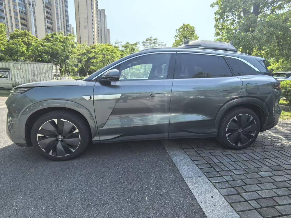 BYD Tang L 2025 car image #3