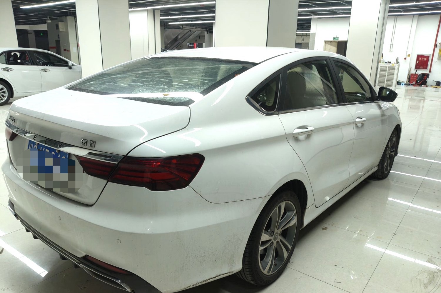 GEELY Binray 2019 car image #5