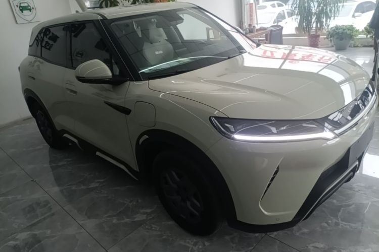 BYD YuanUP 2025 #4 BYD YuanUP 2025 car image #4