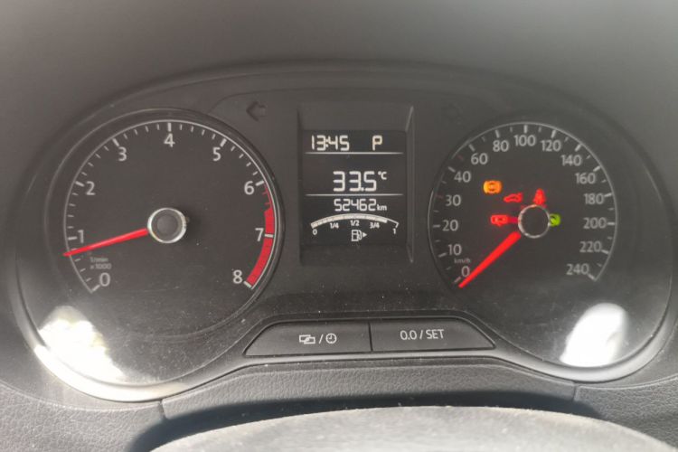 Volkswagen Polo 2017 car image #8