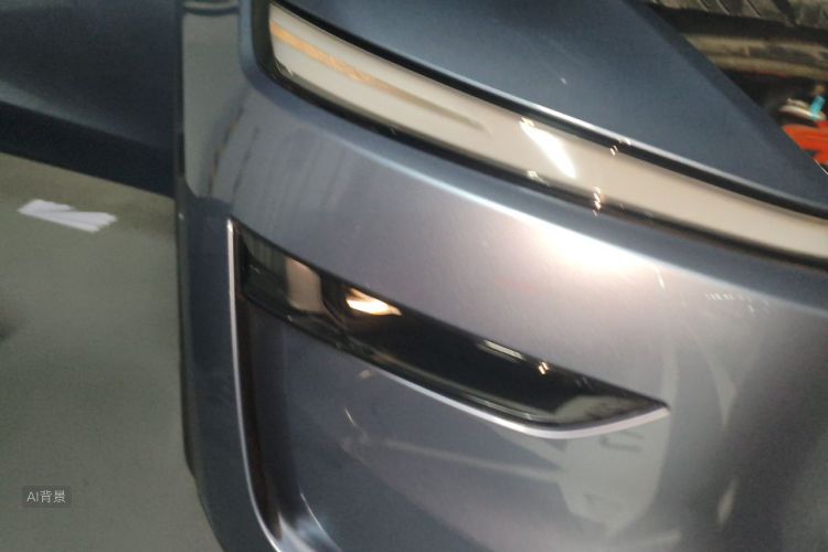Tesla Model Y 2025 #8 Tesla Model Y 2025 car image #8