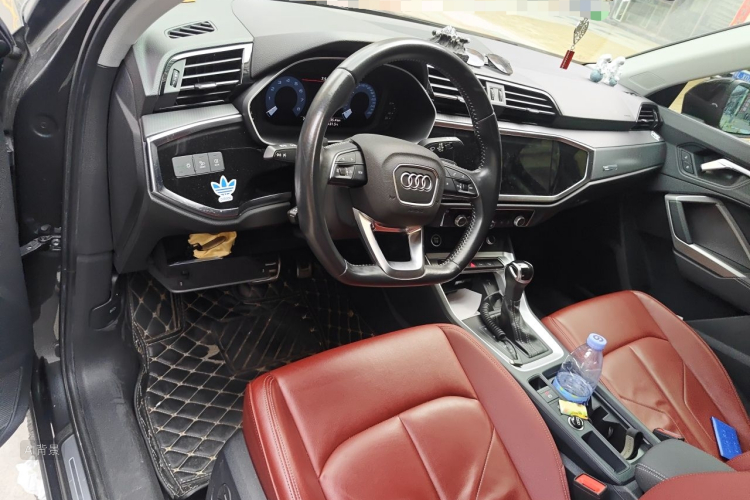 Audi Q3 2021 #12 Audi Q3 2021 car image #12