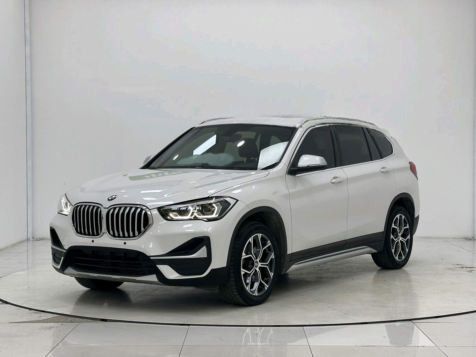 2022 2022 car image