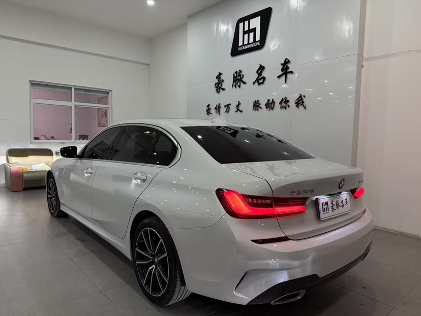 BMW 3 Series 2021 #6 BMW 3 Series 2021 car image #6