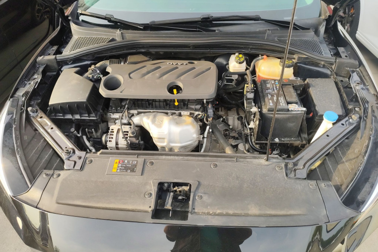 MG 5 2022 imagen de coche #20