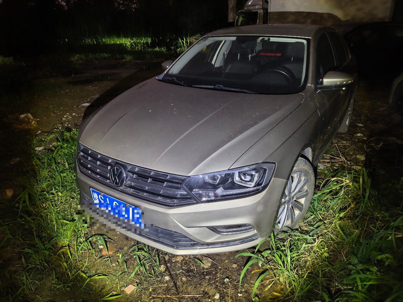 Volkswagen Bora 2018 car image 